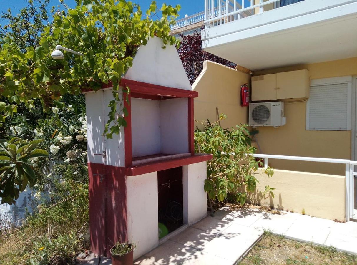 House Lena Apartamento Sárti Exterior foto