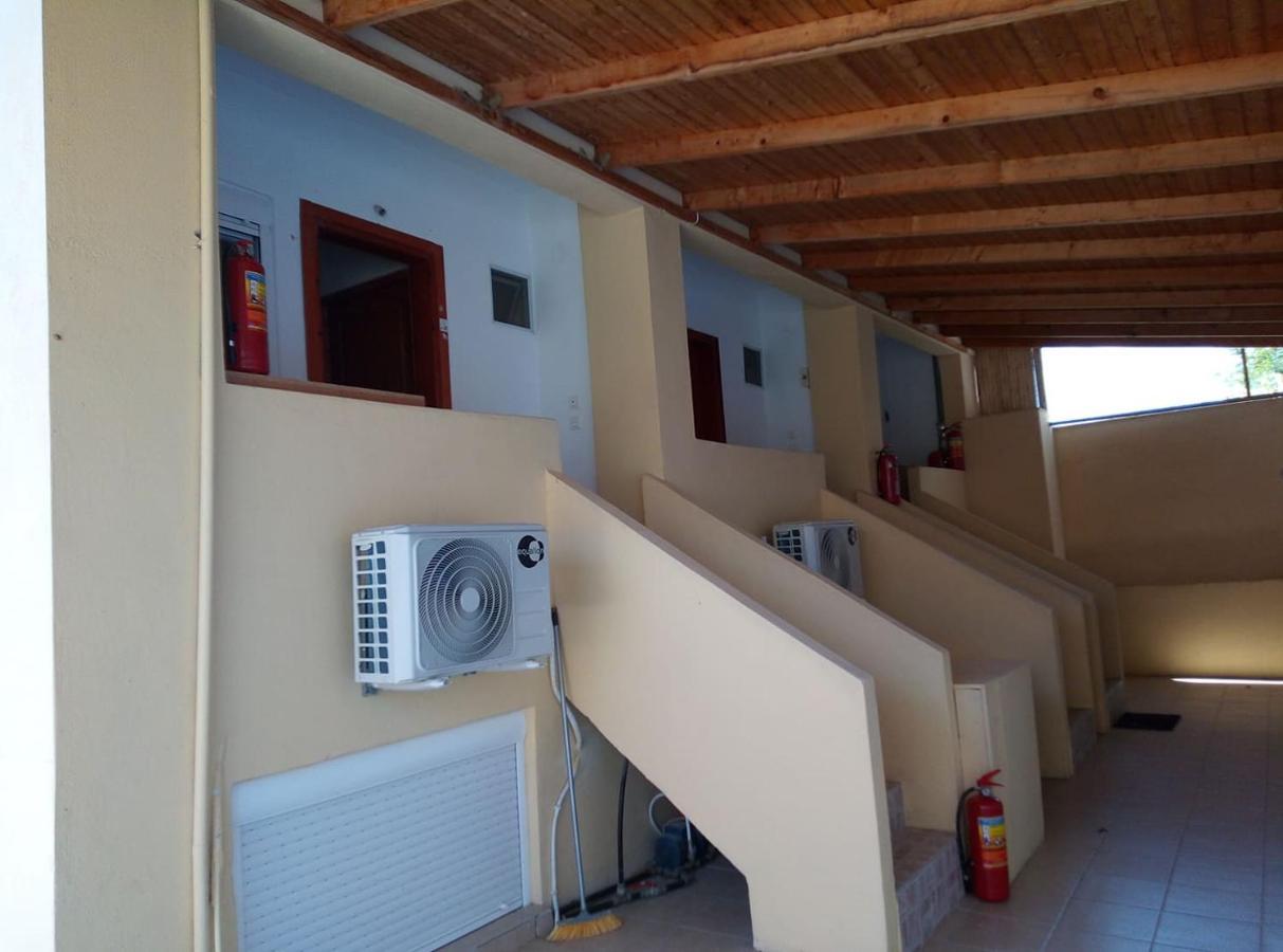 House Lena Apartamento Sárti Exterior foto